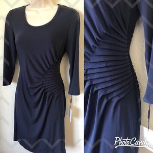 🎉🎉HOST PICK🎉🎉 NWT! Calvin Klein ruched dress!